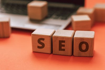 SEO Vs SEM - Choosing a Sustainable Path to Long-Term Success